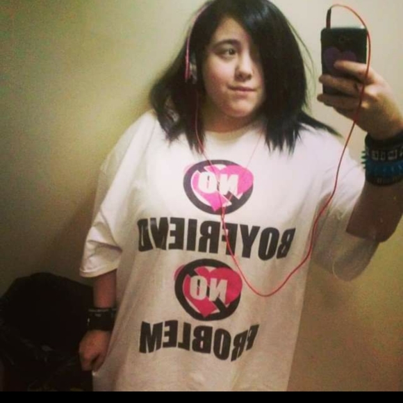 " NO BOYFRIEND NO PROBLEM" T - SHIRT 2XL - Picture 4 of 4